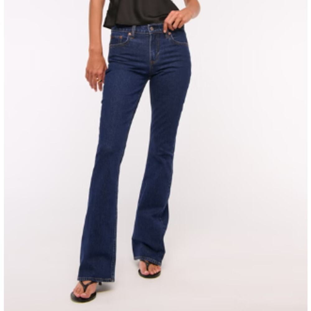 SALE Abercrombie & Fitch Mid Rise Bootcut Jean SZ 33 NWT Dark Wash